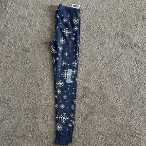 Old Navy Snowflake Leggings PJs